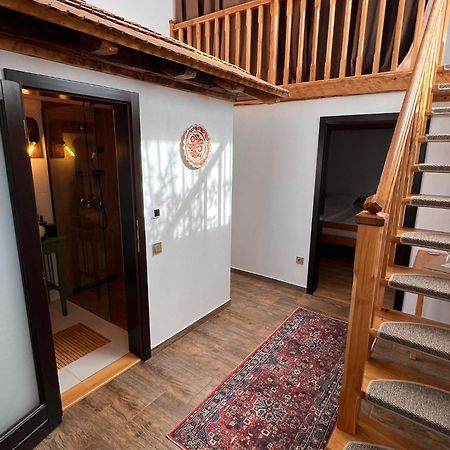 Famives Vendeghaz Bed & Breakfast Racul Екстериор снимка