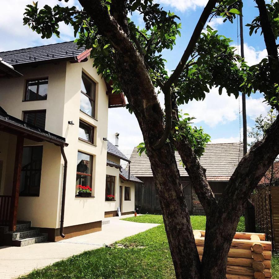 Famives Vendeghaz Bed & Breakfast Racul Екстериор снимка